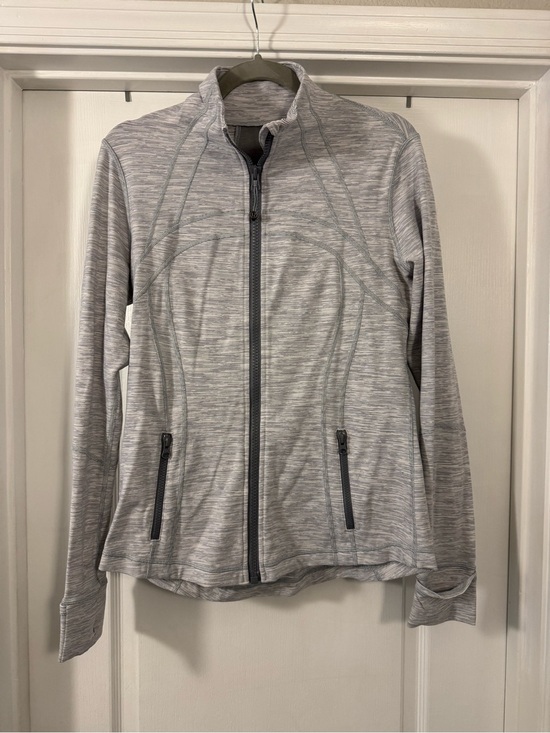 lululemon athletica Tops - Lululemon Heathered Light Gray and White Define Jacket